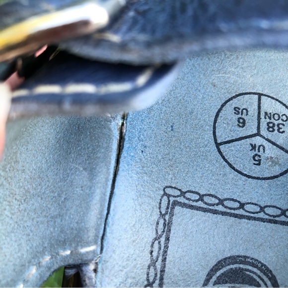 Dr. Martens Daisy O-ring Cut-Out Sandals - Picture 16 of 16